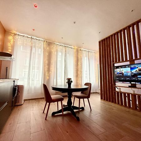 Le Bijou - Appartement, Sauna Et Jacuzzi - Lille Bagian luar foto