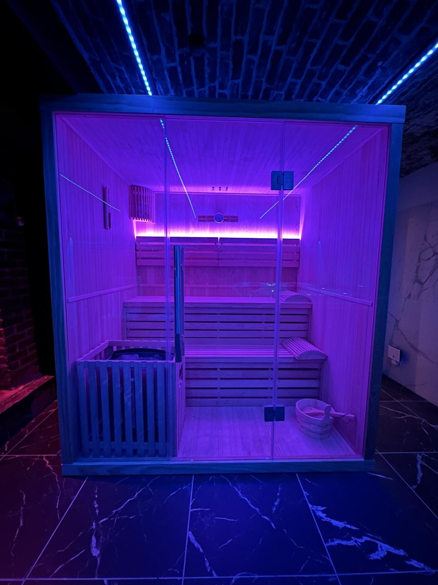 Le Bijou - Appartement, Sauna Et Jacuzzi - Lille Bagian luar foto