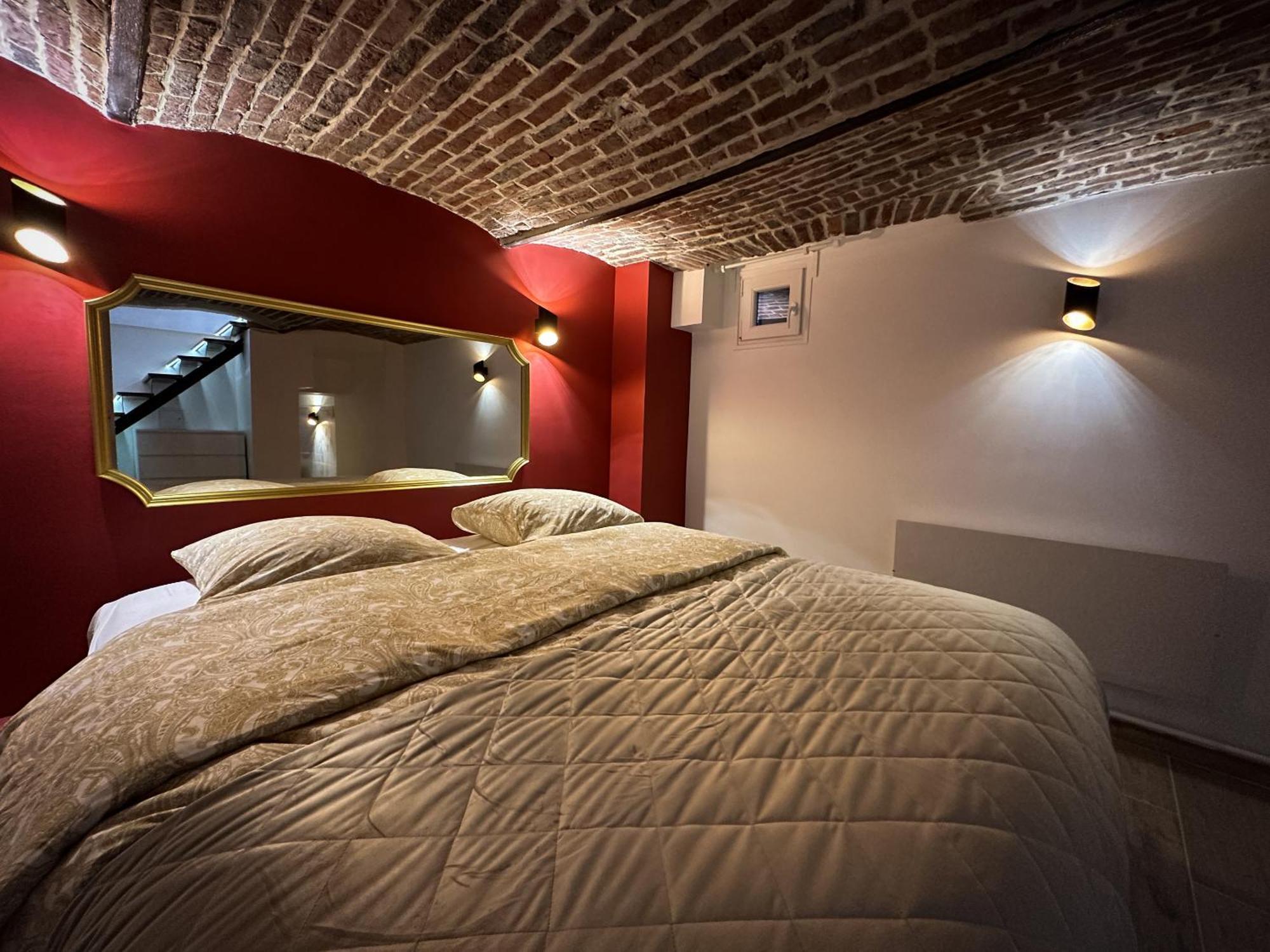 Le Bijou - Appartement, Sauna Et Jacuzzi - Lille Bagian luar foto